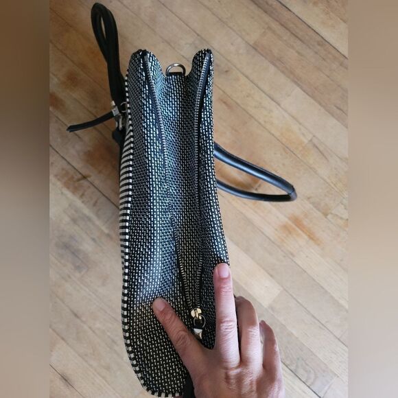 Stella & Dot Madison Tech Bag - Picture 10 of 15